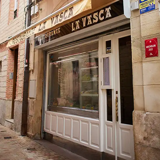 Entrada Restaurante La Vasca